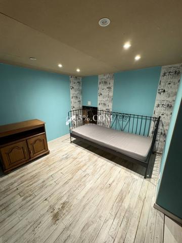 Maison 10 pièce(s) 6 chambre(s) 258 m²