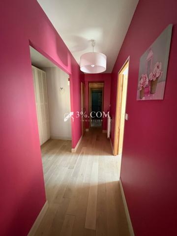 Maison 10 pièce(s) 6 chambre(s) 258 m²