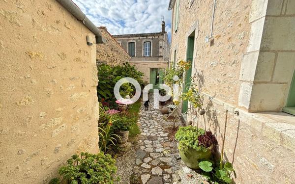 Maison à vendre    5 pièces •  Mornac-sur-Seudre