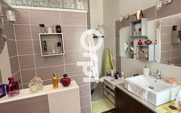 Maison à vendre    5 pièces •  Mornac-sur-Seudre