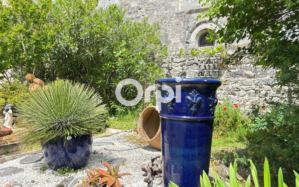 Maison à vendre    5 pièces •  Mornac-sur-Seudre