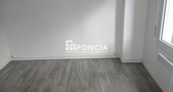 Location Studio 17.74 m² - ÉTampes 91150