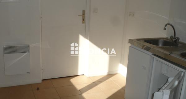 Location Studio 17.74 m² - ÉTampes 91150