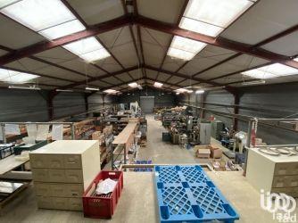 Atelier à vendre 922 m² Lizy-sur-Ourcq