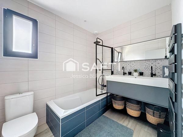 CADRE PRIVILÉGIÉ PROCHE GOLF,  FACE À LA NATURE