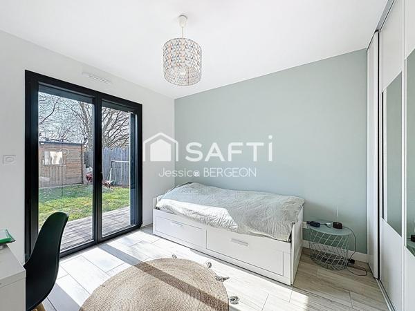 CADRE PRIVILÉGIÉ PROCHE GOLF,  FACE À LA NATURE