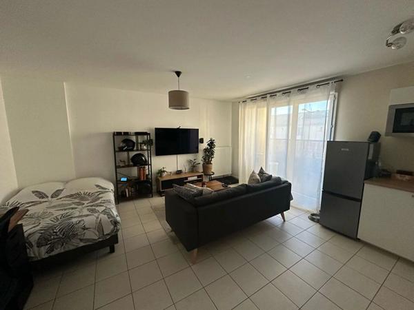 Location Appartement 1 pièces 33 m2 à Saint-Pierre-du-Perray