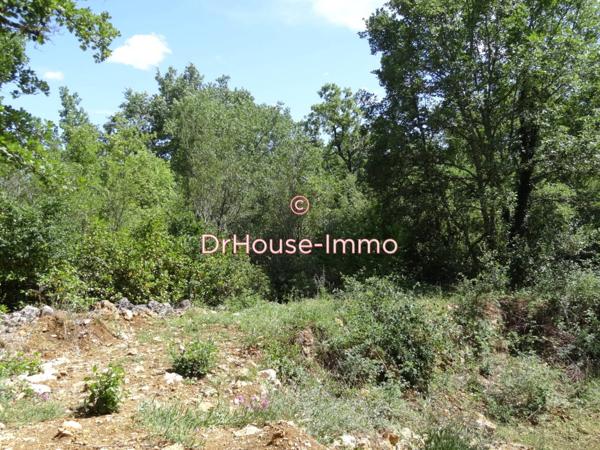 Terrain à vendre de 2 700 m²
