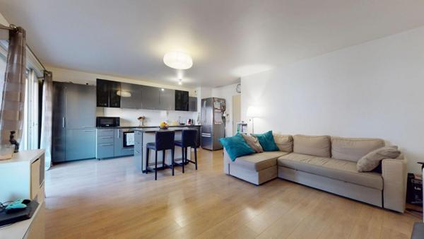 Appartement Orly 4 pièce(s) 75.5 m2 - RER C - VISITE VIRTUELLE