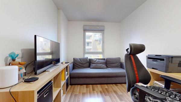 Appartement Orly 4 pièce(s) 75.5 m2 - RER C - VISITE VIRTUELLE