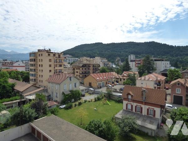 Appartement T4 avec cave et garage