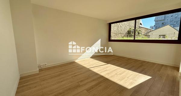 À vendre Studio 29.33 m² - Paris 75014