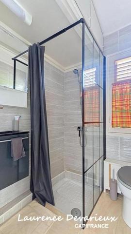 Maison à vendre 3 pièces piscine Guadeloupe (971)