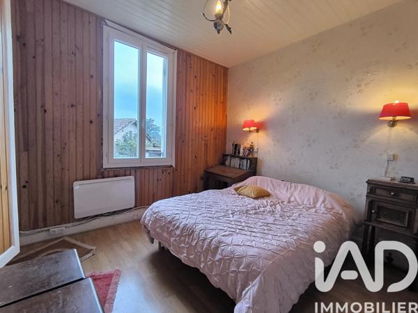 Maison à vendre 6 pièces 180 m² Saint-Antoine-de-Breuilh