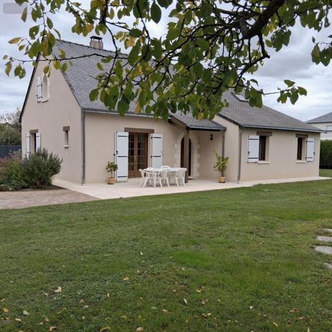 Maison à vendre à Sarrigné dans le Maine-et-Loire (49800), ref : 49039-1084