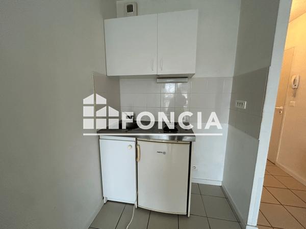 Location Appartement 2 pièces 34.75 m² - 6 BIS RUE LOUIS ARAGON La Roche Sur Yon 85000