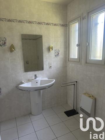 Maison à vendre 4 pièces 101 m² Saint-Priest-de-Gimel