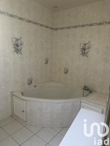 Maison à vendre 4 pièces 101 m² Saint-Priest-de-Gimel