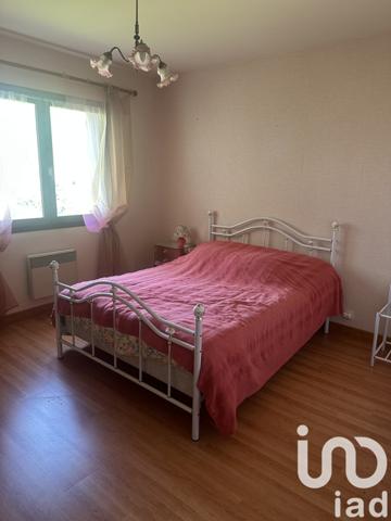 Maison à vendre 4 pièces 101 m² Saint-Priest-de-Gimel