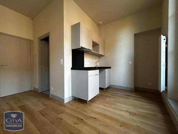 Appartement à louer 1 pièce 21.5m²