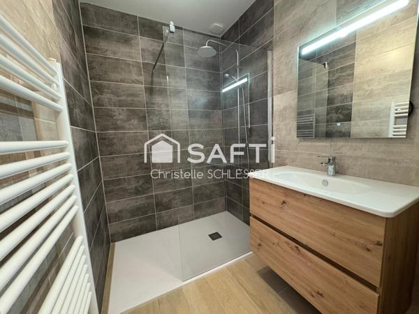 Maison de village de 150 m2 habitables rénovée entièrement avec goût