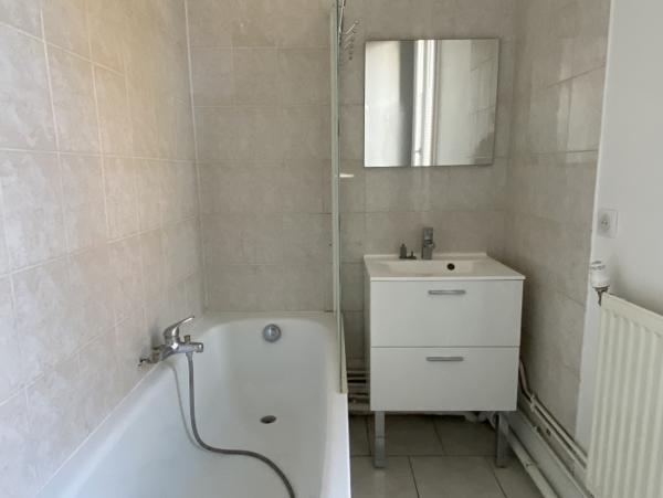 Location Maison 5 pièces Orry-la-Ville (60560) - PROCHE GARE