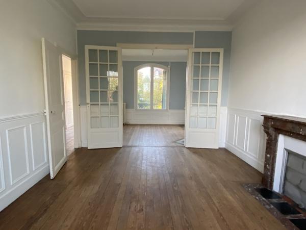 Location Maison 5 pièces Orry-la-Ville (60560) - PROCHE GARE
