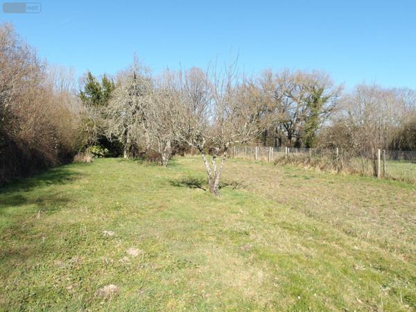 Maison à vendre à Bord-Saint-Georges en Creuse (23230), ref : 23010-113019