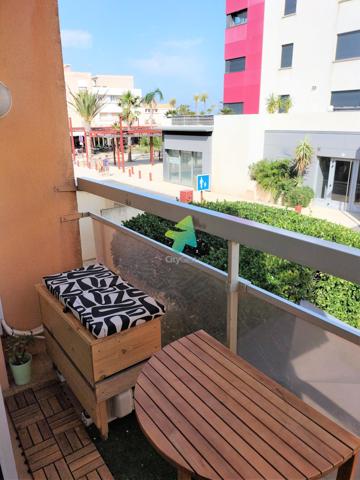 Grand Studio Cabine 25.52m² avec Balcon et Place de parking