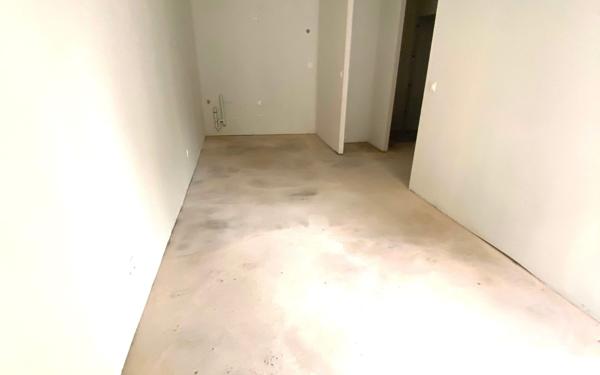 Appartement à vendre    2 pièces • 50 m2 Saint-Genis-Laval