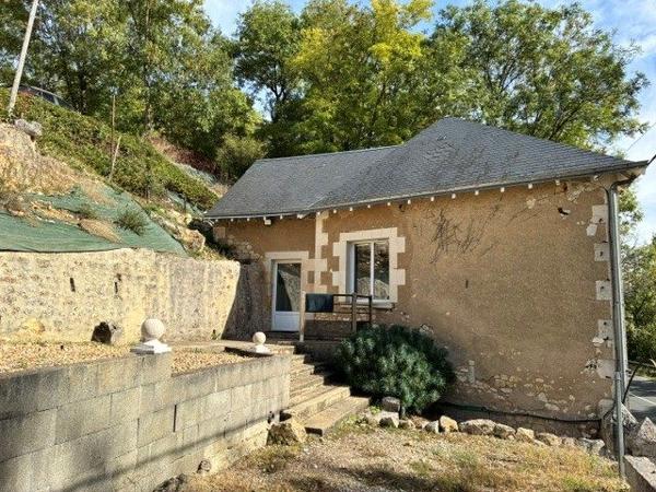 Propriété sur plus de 3 hectares - possibilité 2 habitations