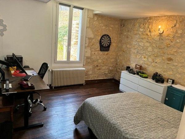 Propriété sur plus de 3 hectares - possibilité 2 habitations