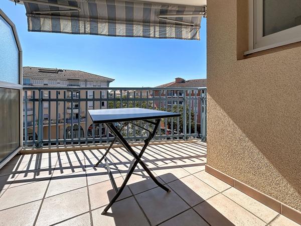 port fréjus, T2, terrasse et garage