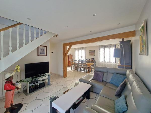 Maison 10 pièces 210 m2