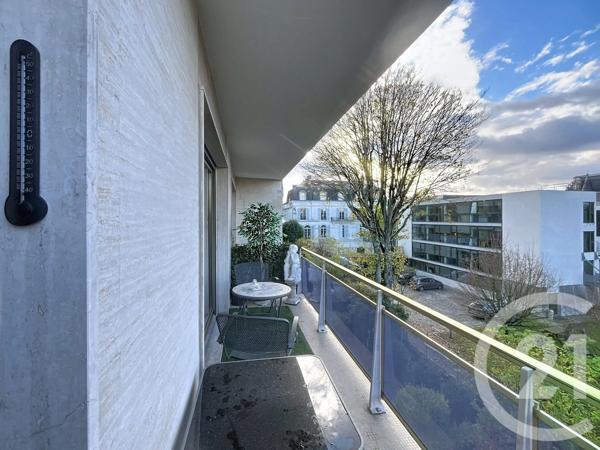 Appartement F5 à vendre  5 pièces - 103,90 m 2   EPERNAY  - 51