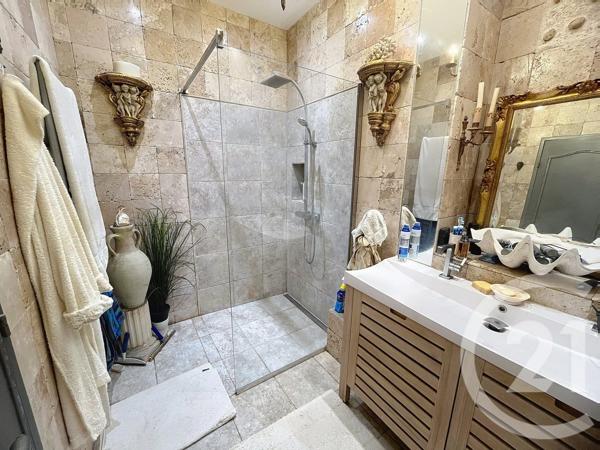 Appartement F5 à vendre  5 pièces - 103,90 m 2   EPERNAY  - 51