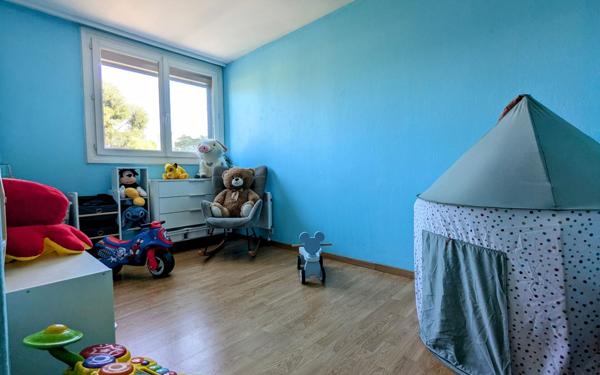 Appartement à vendre    5 pièces • 96,44 m2 La Valette-du-Var