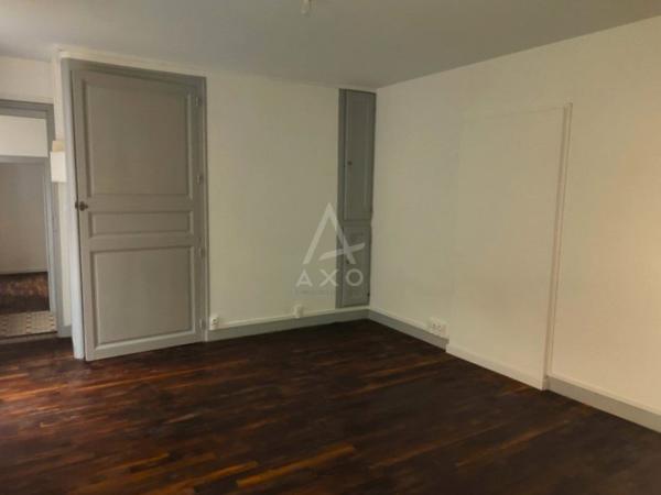 APPARTEMENT DANS LE CENTRE DE LA FLECHE
