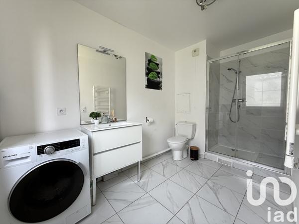 Appartement 1 pièce de 28 m² à Guyancourt (78280)