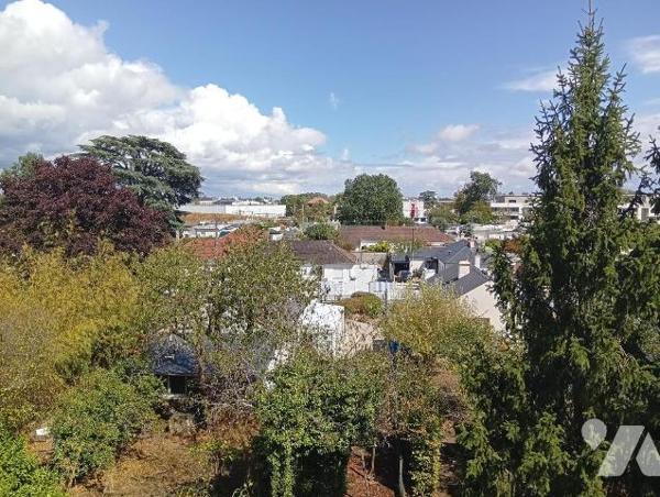 Appartement à vendre à La Chapelle-Saint-Mesmin, Loiret (45)

Appartement T4 au 3ème étage, s...