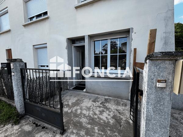 Location Studio meublé 19.44 m² - 48 Rue Jacques Amblard Le Passage D Agen 47520