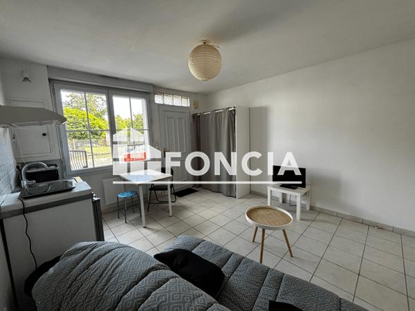 Location Studio meublé 19.44 m² - 48 Rue Jacques Amblard Le Passage D Agen 47520