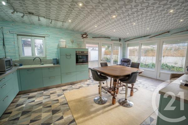 Maison à vendre  6 pièces - 147 m2 SAUJON - 17