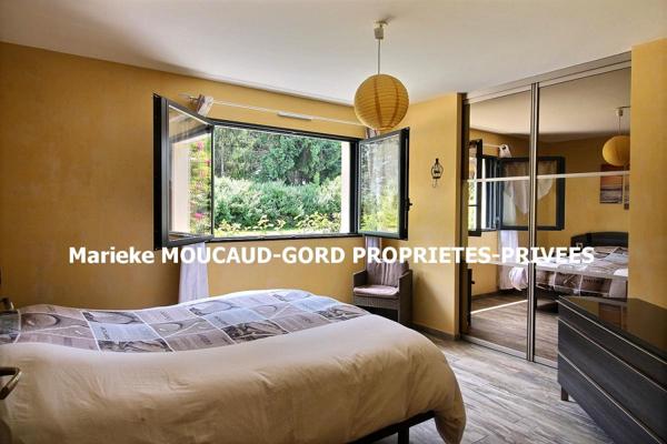 Craponne-sur-Arzon (43500) Très belle maison de 195 m² 5 chambres 3 garages sur 9700m² terrain