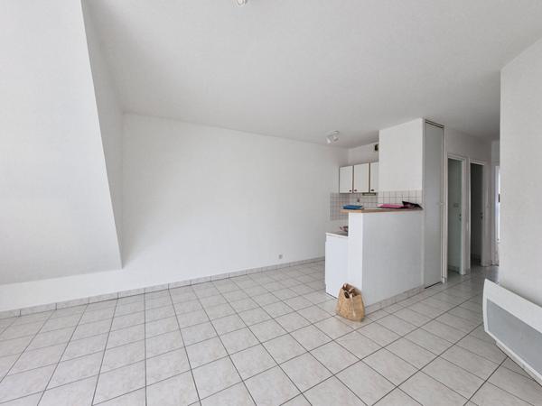 APPARTEMENT TYPE 2 TOUTES AIDES