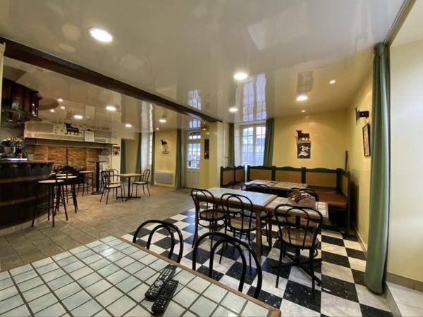Hôtel, restaurant Alençon 452 m²