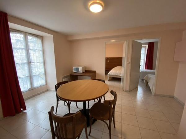 Hôtel, restaurant Alençon 452 m²