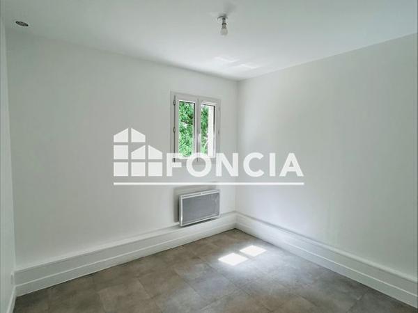 Location Appartement 3 pièces 50.2 m² - 1 PLACE EUGENE COLLEAU Limeil Brevannes 94450