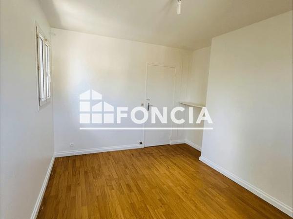 Location Appartement 3 pièces 50.2 m² - 1 PLACE EUGENE COLLEAU Limeil Brevannes 94450