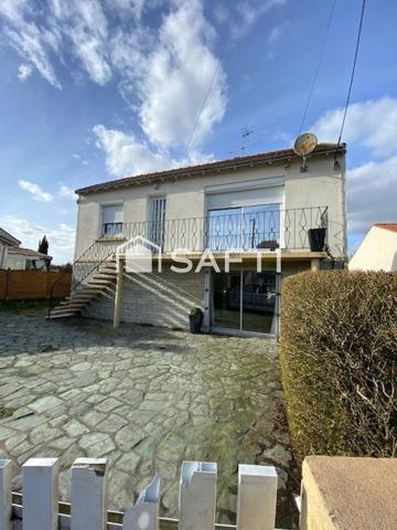 REZE - Blordière -  Maison 5 pièces de 105 m² sur une parcelle de 1181 m²